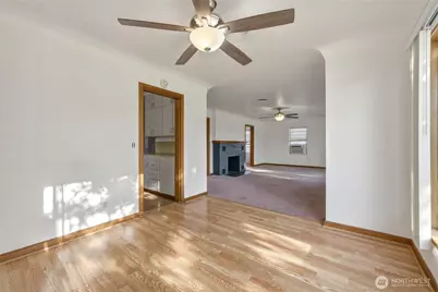 117 NE Cedar Avenue, College Place, WA 99324 - Photo 11
