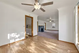 117 NE Cedar Ave, College Place, WA 99324 - Photo 11
