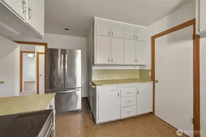 117 NE Cedar Avenue, College Place, WA 99324 - Photo 15