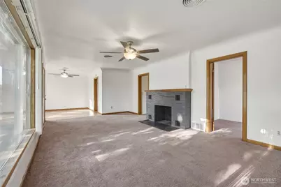 117 NE Cedar Avenue, College Place, WA 99324 - Photo 5