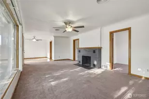 117 NE Cedar Ave, College Place, WA 99324 - Photo 5