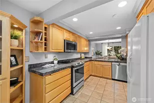 8512 137th Ave NE, Redmond, WA 98052 - Photo 11