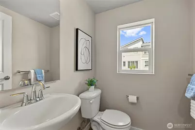 347 Vashon Court NE, Renton, WA 98059 - Photo 17
