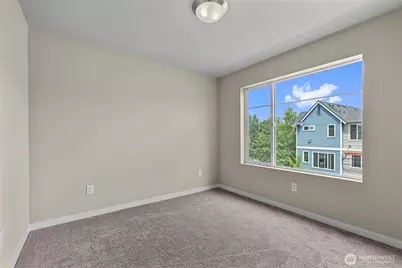 347 Vashon Court NE, Renton, WA 98059 - Photo 23