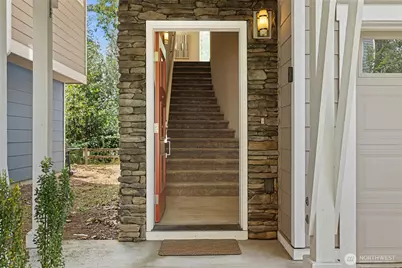 347 Vashon Court NE, Renton, WA 98059 - Photo 5
