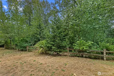 347 Vashon Court NE, Renton, WA 98059 - Photo 31