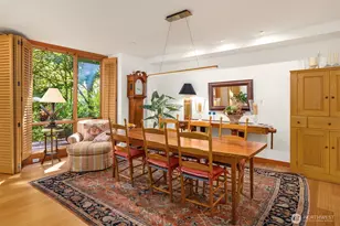 998 NE Vineyard Ln, Bainbridge Island, WA 98110 - Photo 13