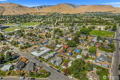 710 S Monroe Street, Wenatchee, WA 98801 - Photo 33