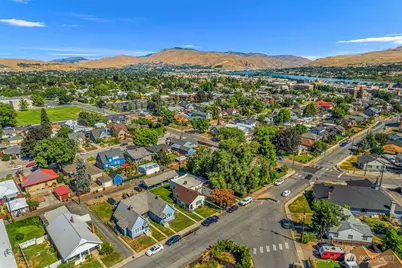 710 S Monroe Street, Wenatchee, WA 98801 - Photo 13