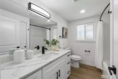11823 12th Avenue S, Seattle, WA 98168 - Photo 15