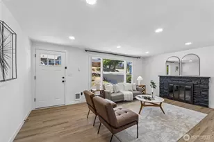 11823 12th Ave S, Seattle, WA 98168 - Photo 3