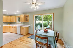 10615 SE 244th St, Kent, WA 98030 - Photo 9