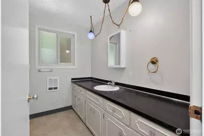 3327 NE 190th Street, Lake Forest Park, WA 98155 - Photo 17