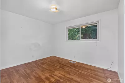 3327 NE 190th Street, Lake Forest Park, WA 98155 - Photo 19