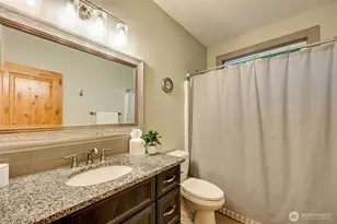 195 Buckingham Dr, Woodland, WA 98674 - Photo 17
