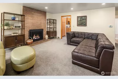 3229 NE 87th Street, Seattle, WA 98115 - Photo 9