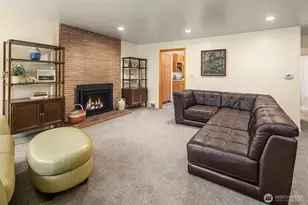 3229 NE 87th St, Seattle, WA 98115 - Photo 9