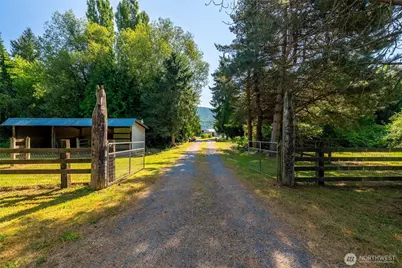 3086 Standard Road, Deming, WA 98244 - Photo 37