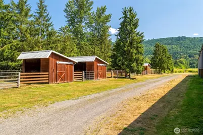3086 Standard Road, Deming, WA 98244 - Photo 19