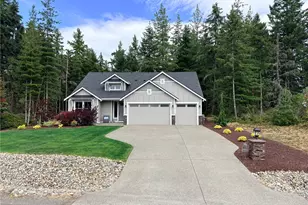 5542 NW Bright Way St, Bremerton, WA 98312 - Photo 1