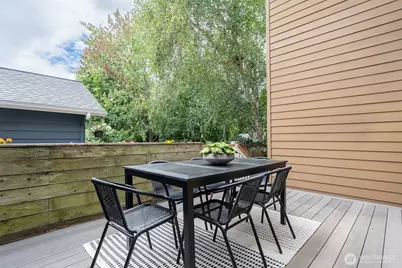 7531 25th Avenue NW, Seattle, WA 98117 - Photo 27