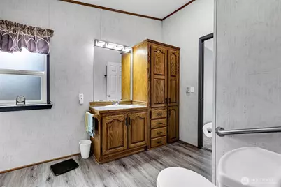 28707 26th Avenue E, Roy, WA 98580 - Photo 19