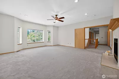 18432 W Lake Desire Drive SE, Renton, WA 98058 - Photo 9