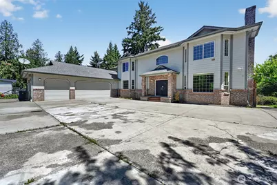 18432 W Lake Desire Drive SE, Renton, WA 98058 - Photo 1