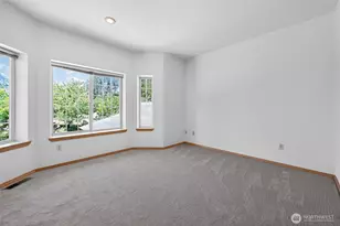 18432 W Lake Desire Dr SE, Renton, WA 98058 - Photo 27