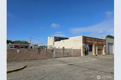212 W Center Street, Centralia, WA 98531 - Photo 3