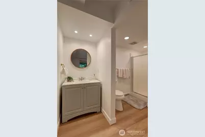 901 129th Place NE, Bellevue, WA 98005 - Photo 31
