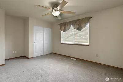 13427 169th Street Ct E, Puyallup, WA 98374 - Photo 17
