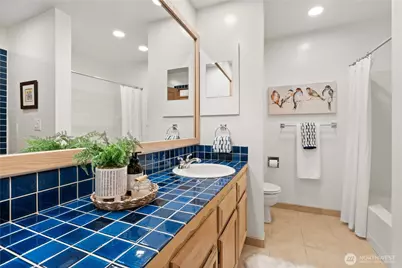2811 14th Avenue W #100, Seattle, WA 98119 - Photo 23