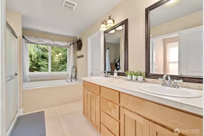 1425 Rockcreek Lane SW, Tumwater, WA 98512 - Photo 19