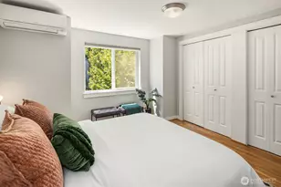 4315 Linden Ave N, Seattle, WA 98103 - Photo 25