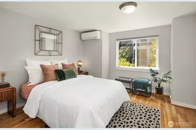 4315 Linden Avenue N #A, Seattle, WA 98103 - Photo 23