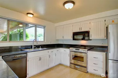 16958 Obstruction Drive, Burlington, WA 98233 - Photo 21