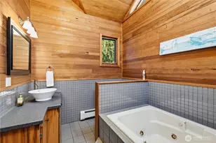 17902 Cove Ln, Mount Vernon, WA 98274 - Photo 21