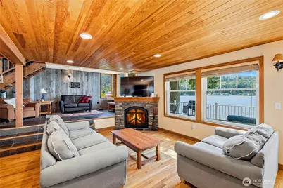 17902 Cove Lane, Mount Vernon, WA 98274 - Photo 3