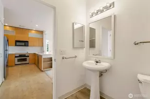 2414 1st Ave, Seattle, WA 98121 - Photo 13