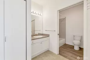 2414 1st Ave, Seattle, WA 98121 - Photo 11