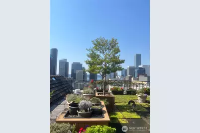 1017 Minor Avenue #903, Seattle, WA 98104 - Photo 7