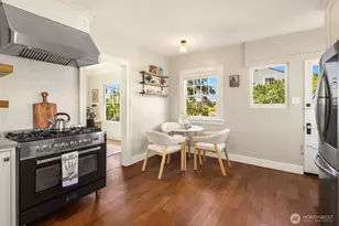 2414 Belvidere Ave SW, Seattle, WA 98126 - Photo 15