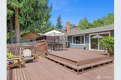 318 161st Place SE, Bothell, WA 98012 - Photo 37