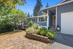 318 161st Pl SE, Bothell, WA 98012 - Photo 3