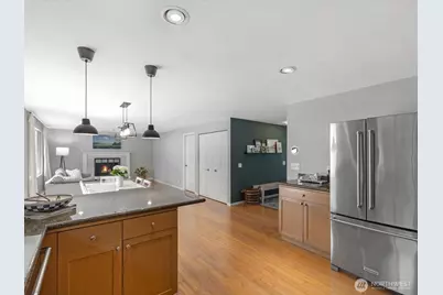 318 161st Place SE, Bothell, WA 98012 - Photo 19