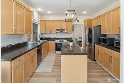 4210 258th Avenue SE, Sammamish, WA 98029 - Photo 7