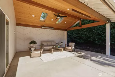 9925 NE 204th Place, Bothell, WA 98011 - Photo 27