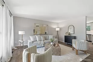 9925 NE 204th Pl, Bothell, WA 98011 - Photo 5