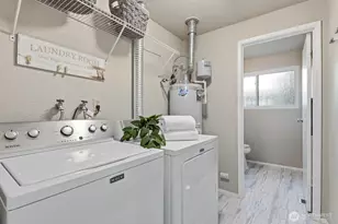 9925 NE 204th Pl, Bothell, WA 98011 - Photo 19